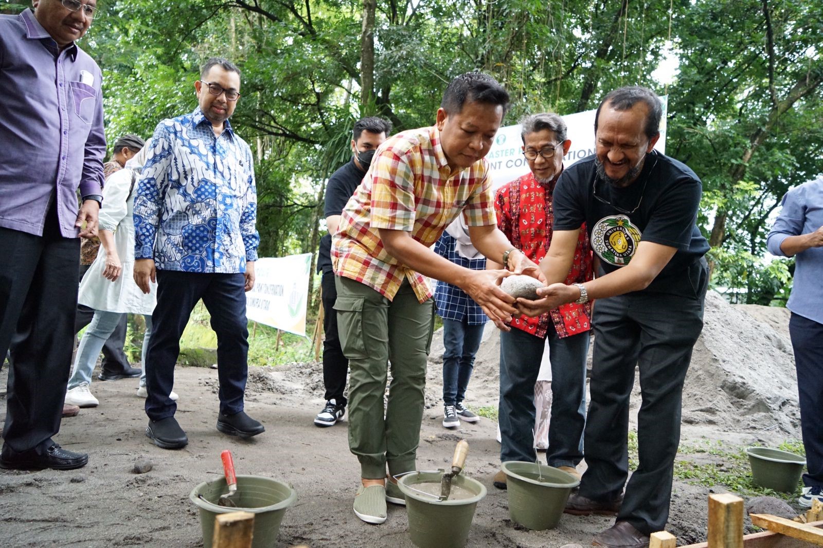 Read more about the article USU-PTPN Bangun Medical Plant Conservation